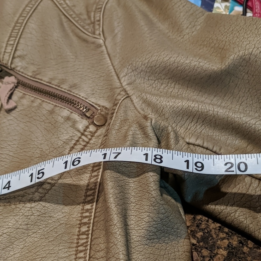 jacket - Picture 4 of 6
